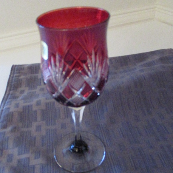 1  Red & 1 Blue Hand cut to clear glass Stemware - Picture 6 of 11